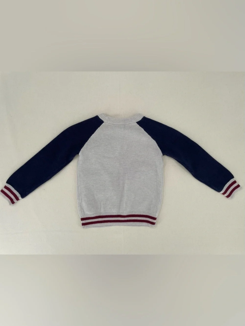 GAP sweater raglan